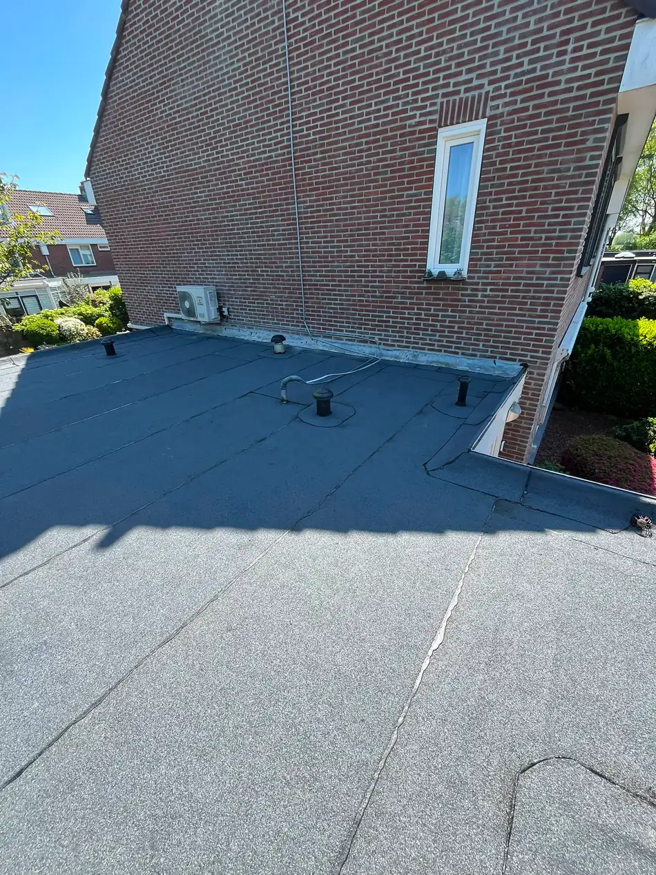 Bitumen plat dak door Berteck